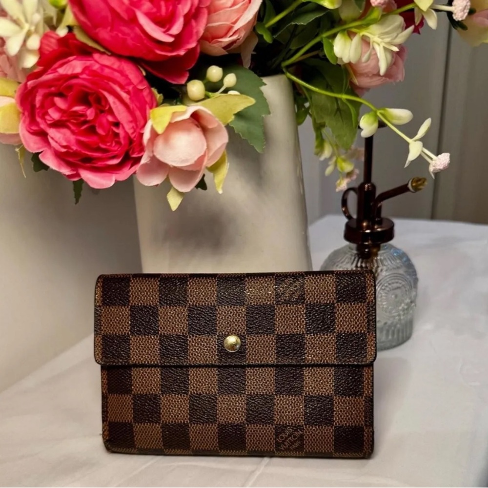 Louis Vuitton Damier Ebene Trifold Compact Wallet
